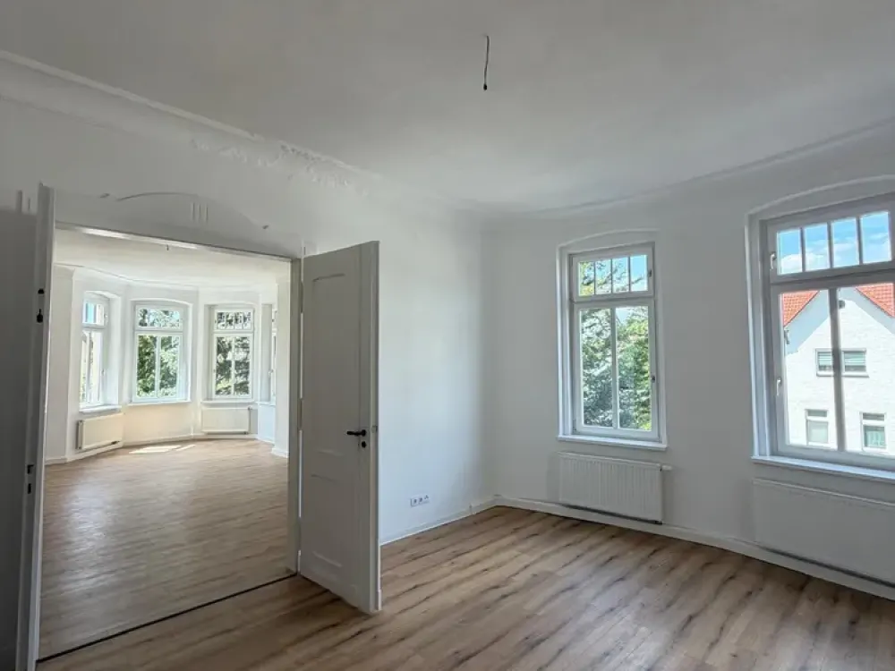 Wunderschöne modernisierte 5-Zimmer-Wohnung in Bestlage von Naunhof