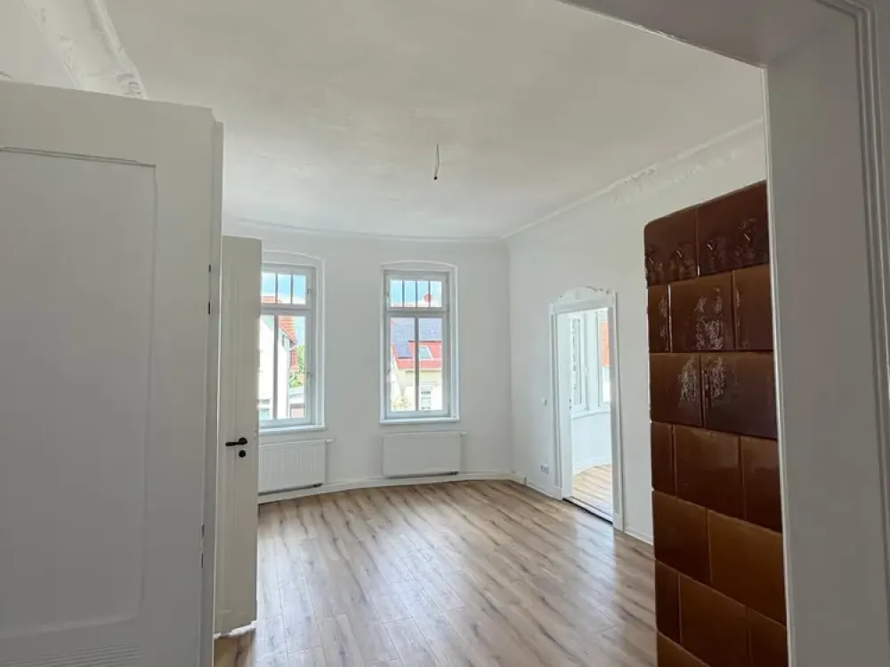 Wunderschöne modernisierte 5-Zimmer-Wohnung in Bestlage von Naunhof