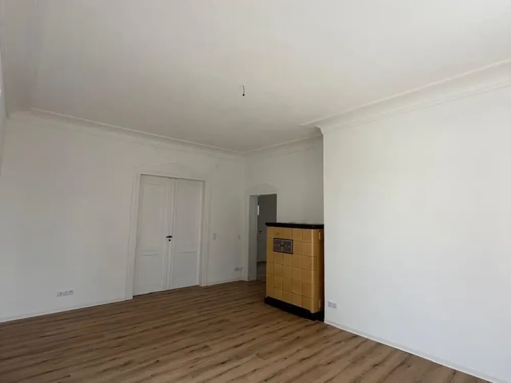 Wunderschöne modernisierte 5-Zimmer-Wohnung in Bestlage von Naunhof