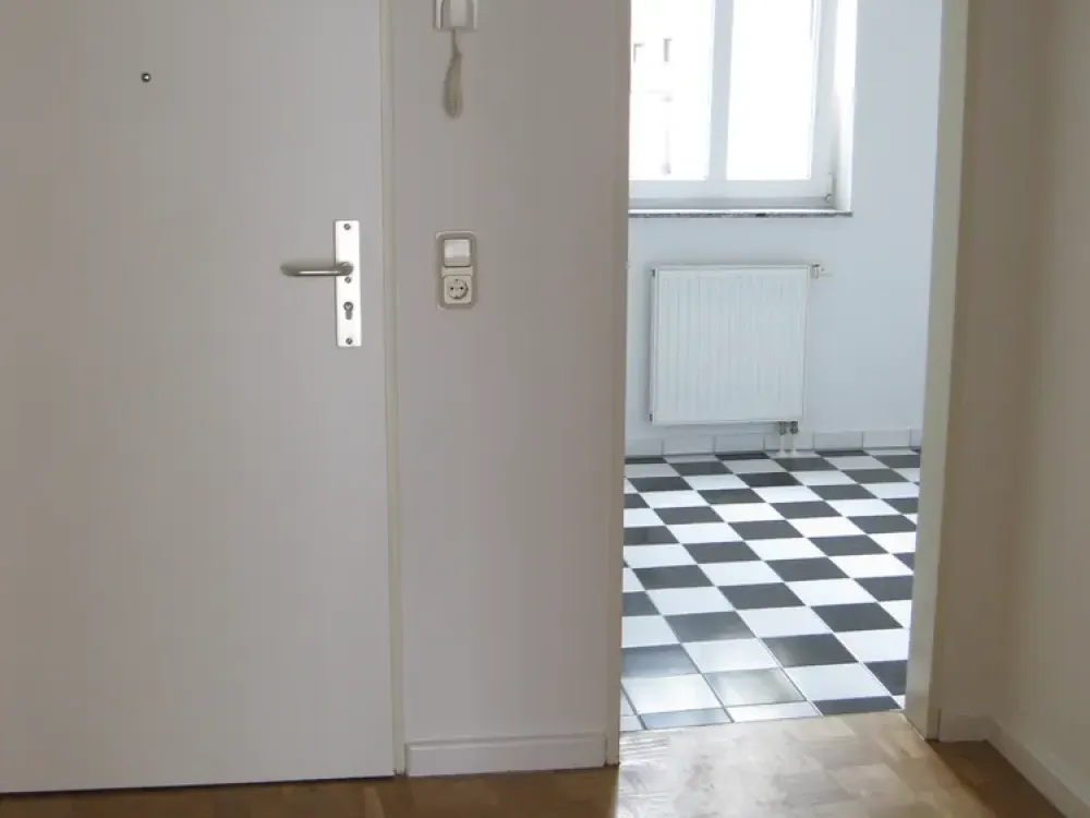 Schicke 2-Zi.-Wohnung in Citynähe mit Balkon