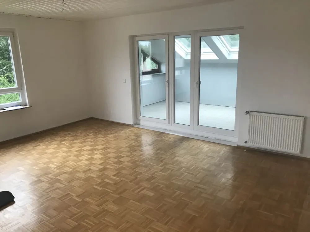 Gemütliche Dachgeschosswohnung mitten in Bensberg, sofort beziehbar