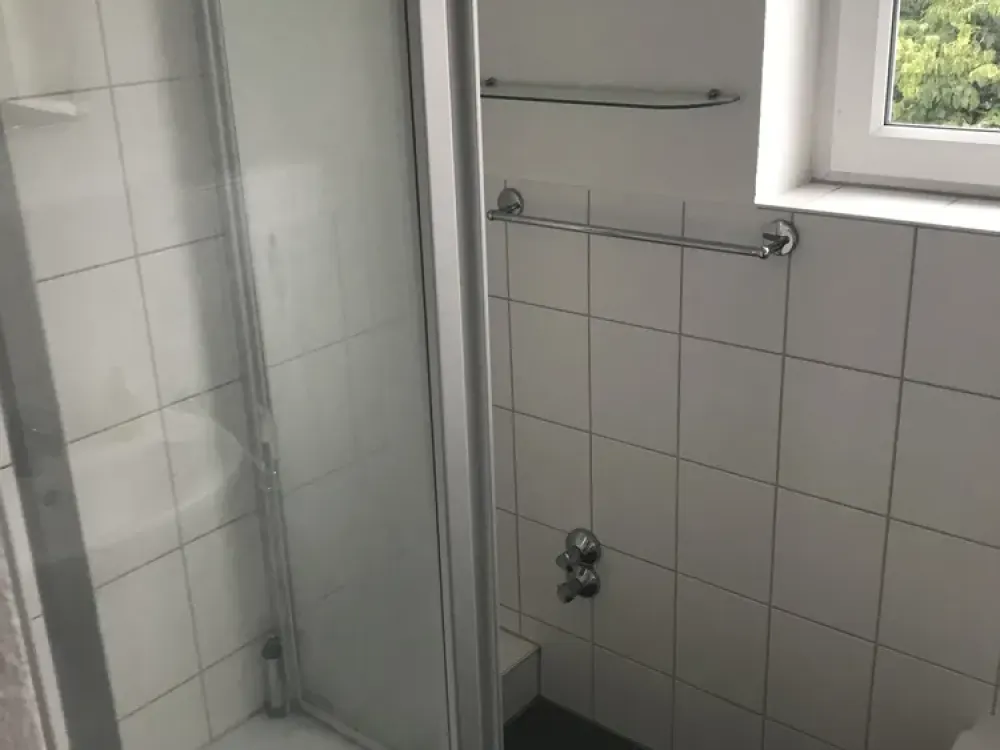 Gemütliche Dachgeschosswohnung mitten in Bensberg, sofort beziehbar