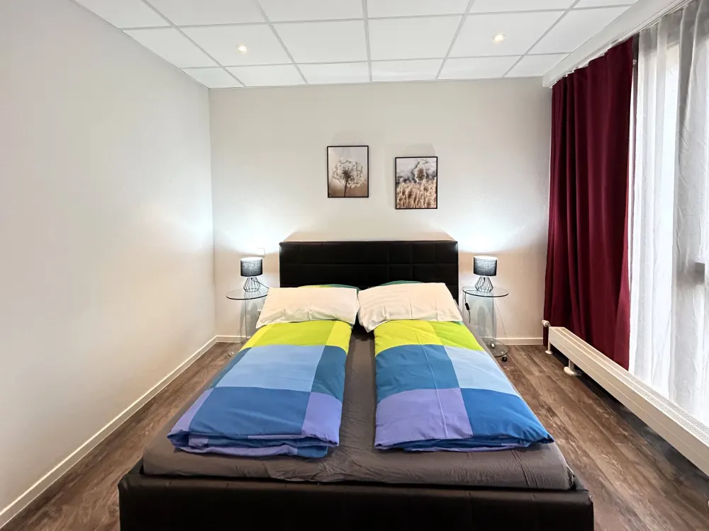 Ready for move in - modern and spacious serviced apartment in Frankfurt-Niederrad