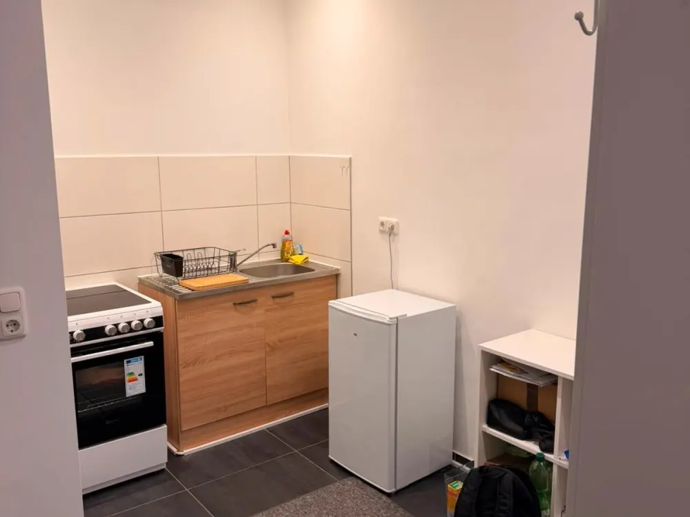 1-Zimmer-Apartment Wohnung Obertshausen Küche und Bad, ca. 30 m²