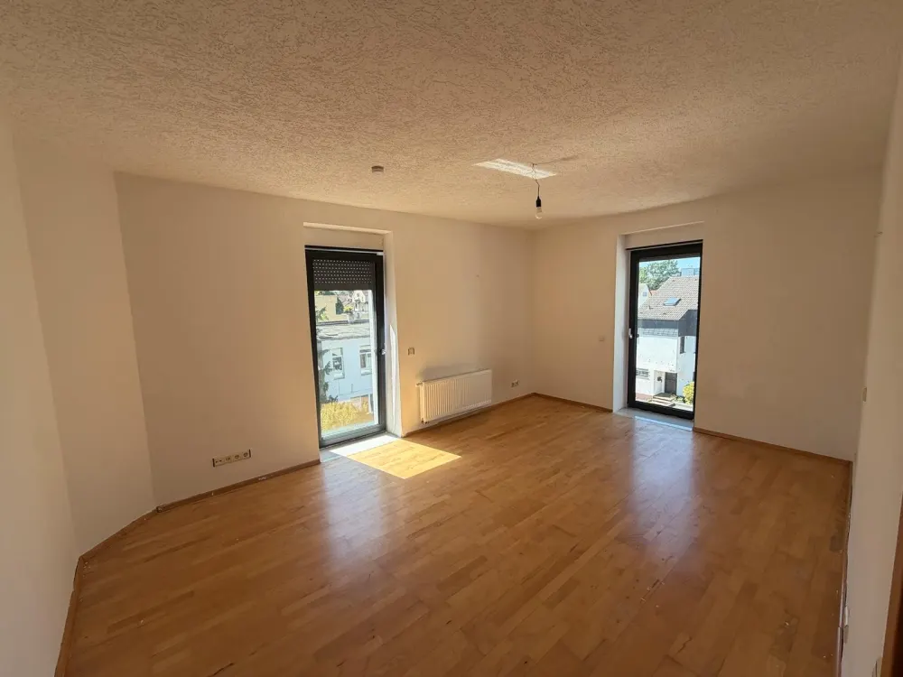 3 / 4 Zimmer Wohnung Fechenheim Frankfurt