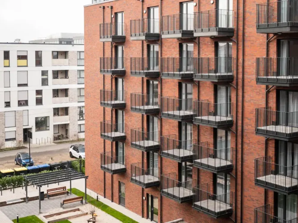 Vollmöbliertes Business-Apartment mit Balkon in Düsseldorf-Heerdt