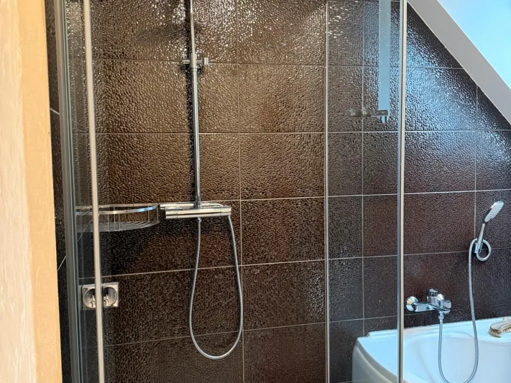 3-Zimmer-Wohnung | 84 m² | Tiefgarage | Wiesdorf | ab 01.09.