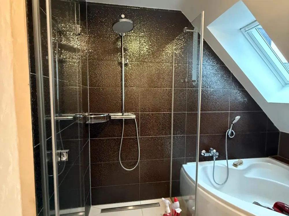 3-Zimmer-Wohnung | 84 m² | Tiefgarage | Wiesdorf | ab 01.09.