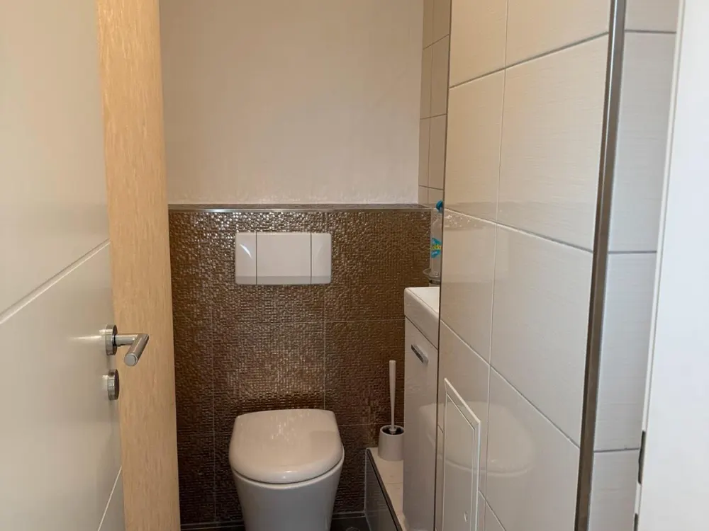 3-Zimmer-Wohnung | 84 m² | Tiefgarage | Wiesdorf | ab 01.09.