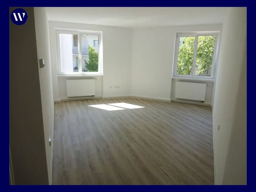 KLEIN aber FEIN! 1-Zimmer-Apartment mit Balkon + Tageslichtbad mit Dusche in Pempelfort