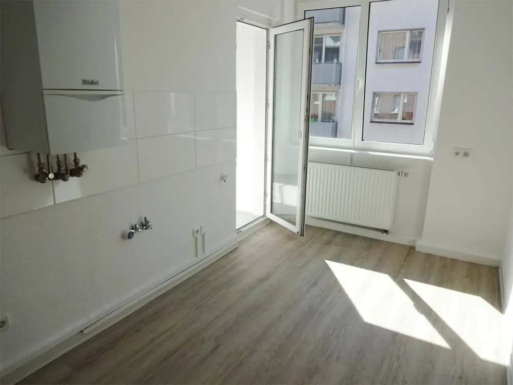 KLEIN aber FEIN! 1-Zimmer-Apartment mit Balkon + Tageslichtbad mit Dusche in Pempelfort