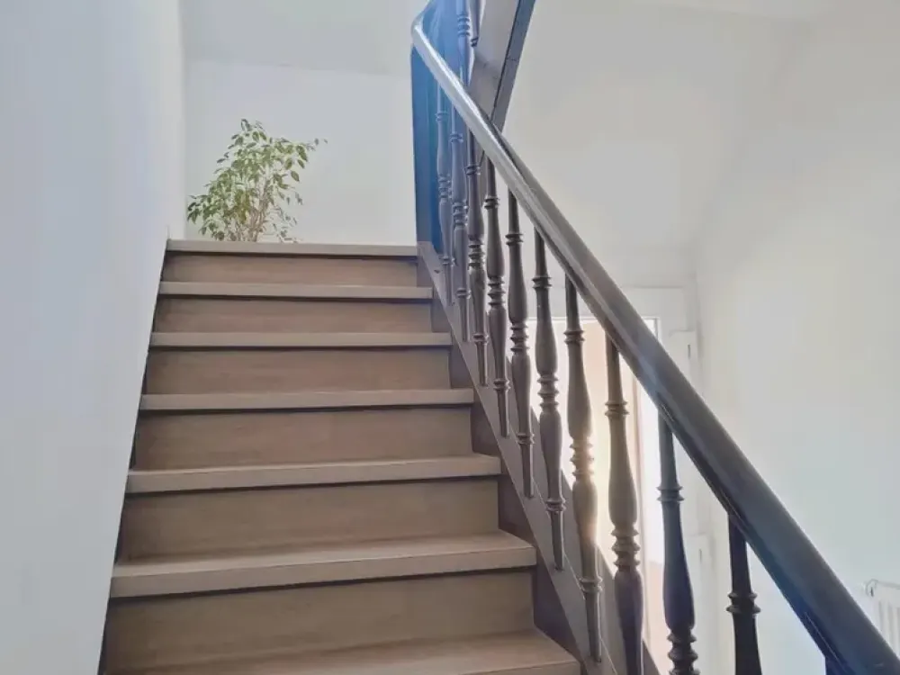 2-room apartment with private 500m² garden, fireplace, fitted kitchen / 790 EUR warm