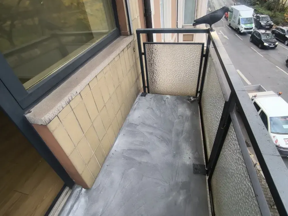Moderne 2-Zimmer Wohnung mit Balkon im 2. OG in Frankfurt Ostend
