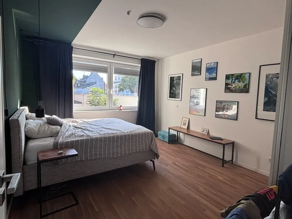 Suitable for shared living!, Furnished 3-room apartment in Neuehrenfeld for rent, limited term