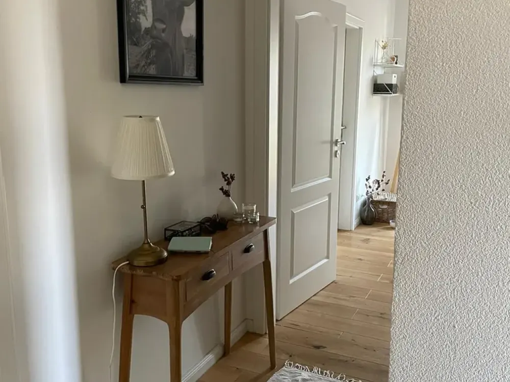Stilvolle 3-Zimmer-DG-Panorama-Wohnung mit Einbauküche und Balkon in Bruchsal-Helmsheim