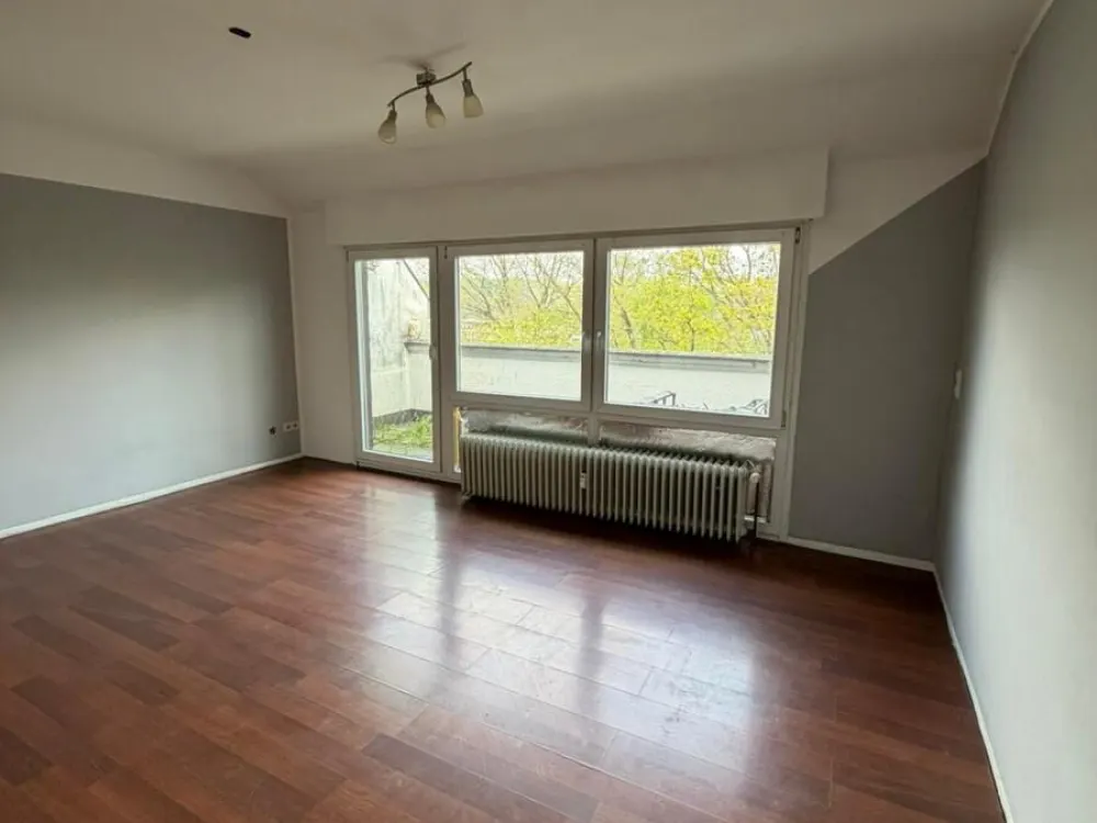 66128 GERSWEILER 3ZKB Dachgeschoss Wohnung zu vermieten