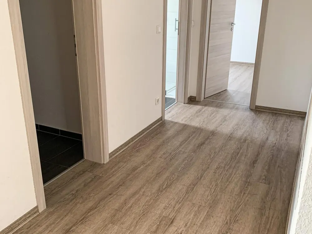 Large 4-Room Apartment for Families in Johannesvorstadt