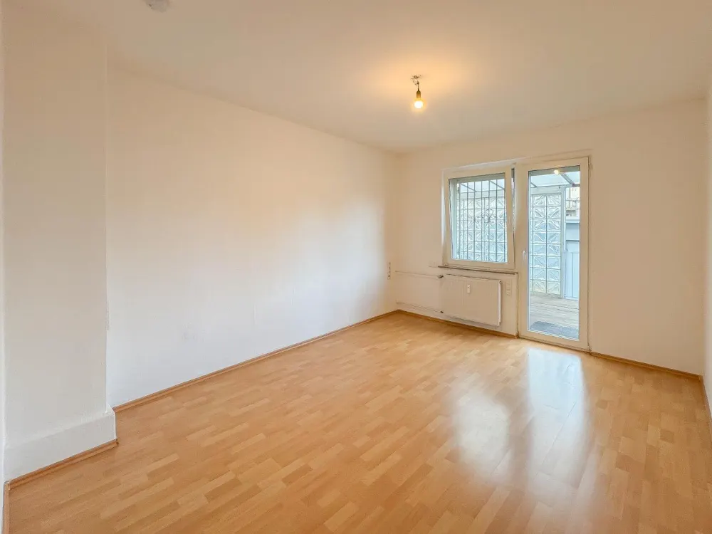 3 ZIMMER, TERRASSE, INNENSTADT, TOP-LAGE, opt. STELLPLATZ