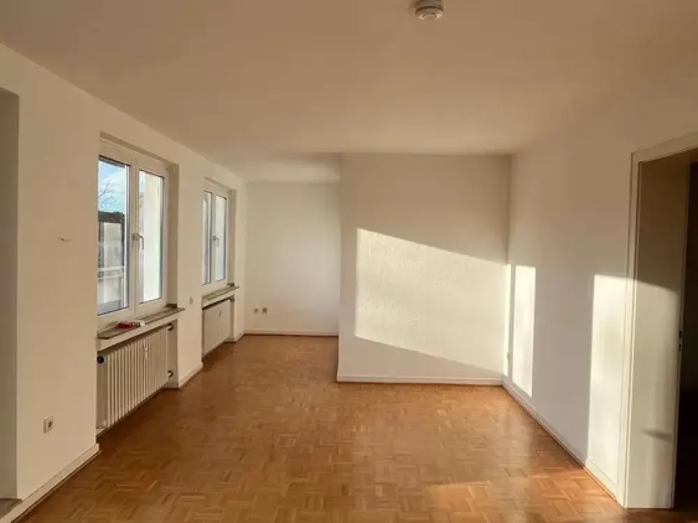Dachgeschosswohnung im Krefelder Zentrum