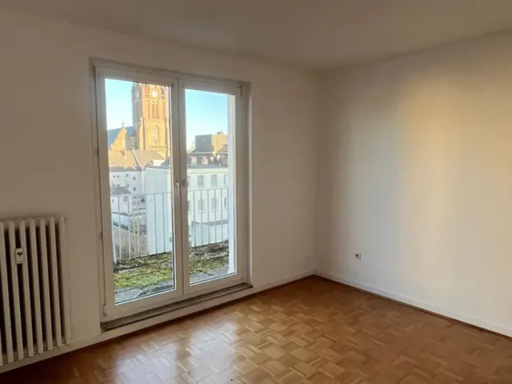 Dachgeschosswohnung im Krefelder Zentrum