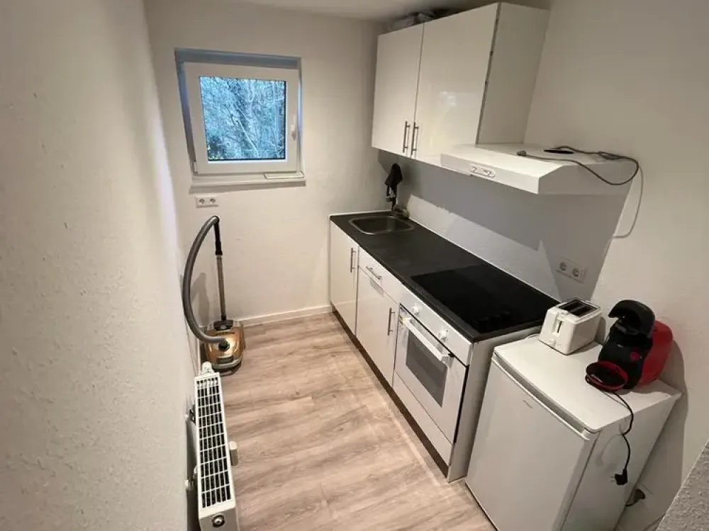 Wunderschöne vollmöblierte 1 Zimmer Wohnung a