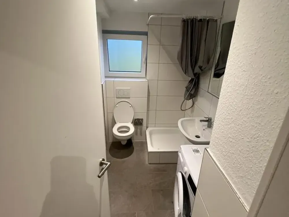 Wunderschöne vollmöblierte 1 Zimmer Wohnung a