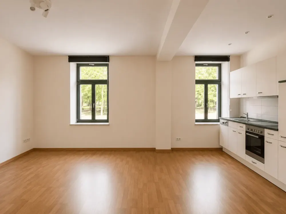 In the middle of it all, not just nearby! // High-quality equipped 2-room apartment in Leipzig-Ost // from 01.10.2026