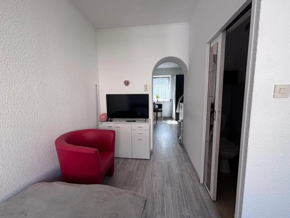 Möblierte 2-Zimmer Wohnung in Ehrenfeld ab 01.10. für 1 Person