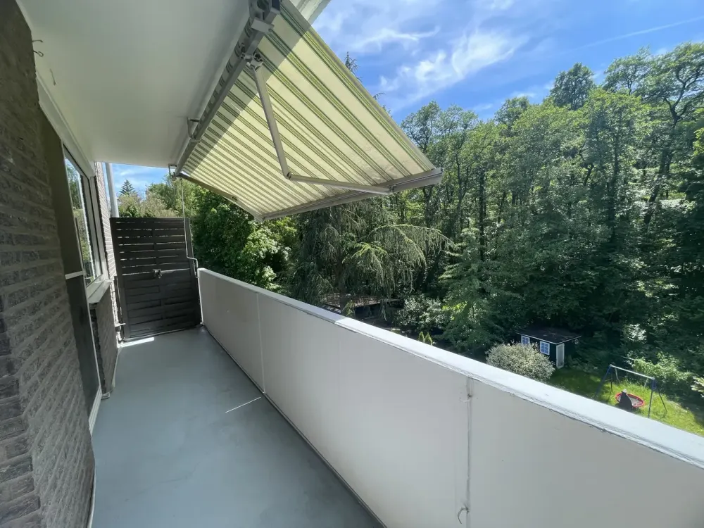 Idealer Grundriss! Renovierte 3-Zimmer-Whg mit Balkon & Garage