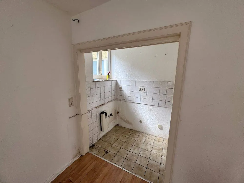 Renovated 3-Room Apartment on the Ground Floor in Kassel-Nordstadt