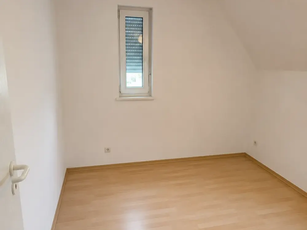 Gemütliche Wohnung mit Balkon und Aufzug