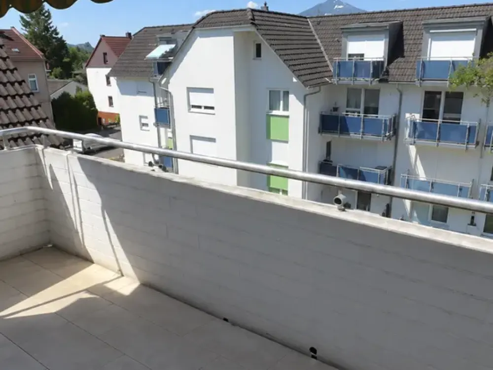 Gemütliche Wohnung mit Balkon und Aufzug