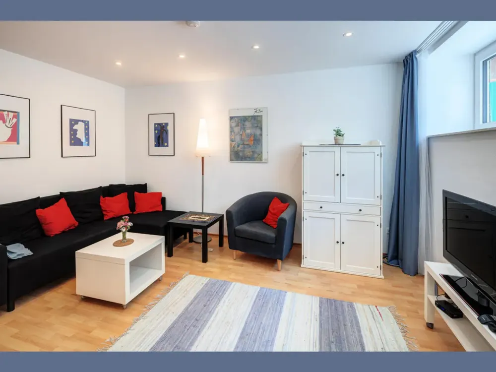 Furnished: Furnished Basement Apartment for Temporary Rent
