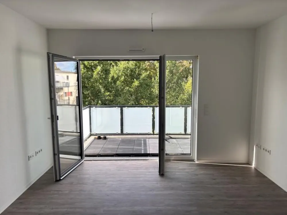 bezugsfertiger Neubau - Appartement im OG. mit Balkon, ebenerdig