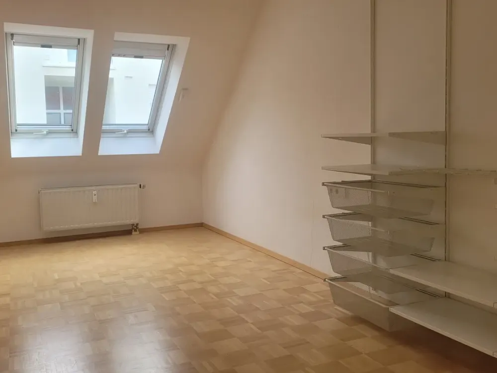 Maisonette mit 3 Zimmern und Balkon in Ludwigsburg