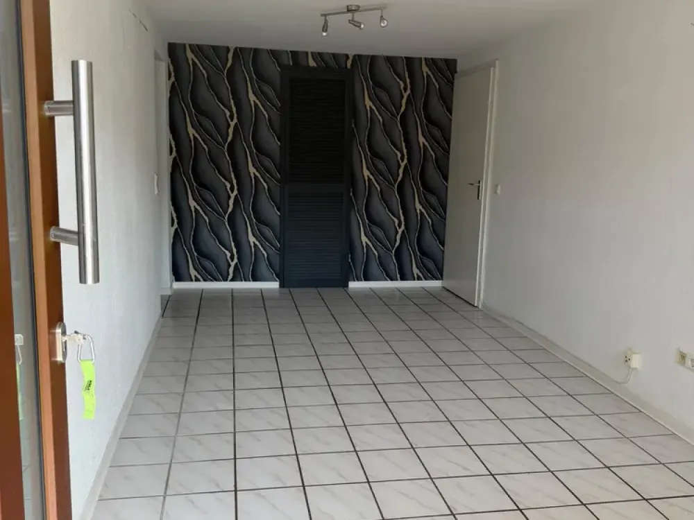 Home with 6 Rooms and Plenty of Space in Eppelborn
