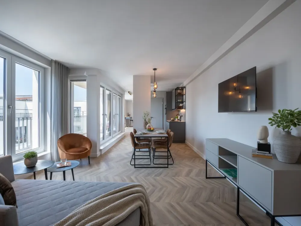 Große Penthouse-Wohnung mit eigener Dachterrasse und Vollausstattung | verfügbar ab sofort!