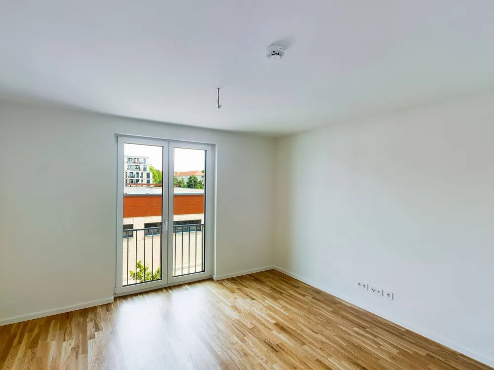 Modernes Studio mit Balkon, Einbauküche & Fußbodenheizung in Berlin-Lichtenberg
