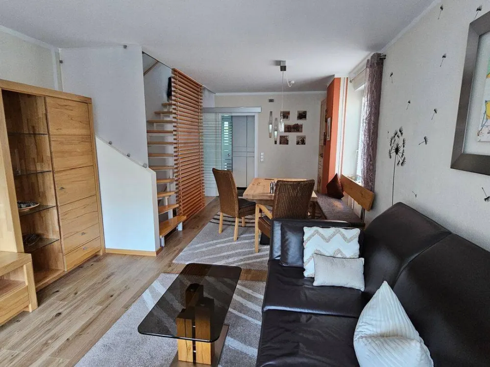 Fully Furnished 3-Room Maisonette Apartment with Garden plus Hobby Room in München-Waldperlach