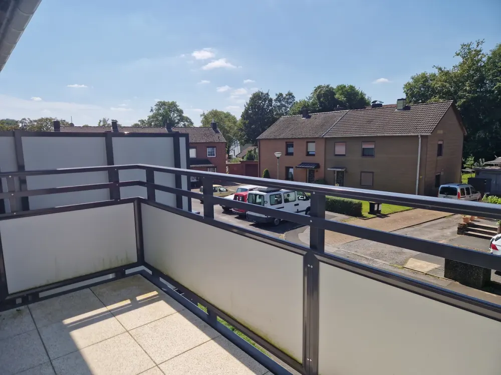 Sehr schöne 3-Zimmer Wohnung mit großem Balkon!