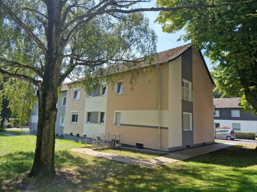 Sehr schöne 3-Zimmer Wohnung mit großem Balkon!