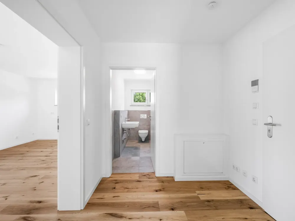 Neue Wohnung - Neues Glück: Erdgeschosswohnung mit eigenem Garten in Gröbenzell