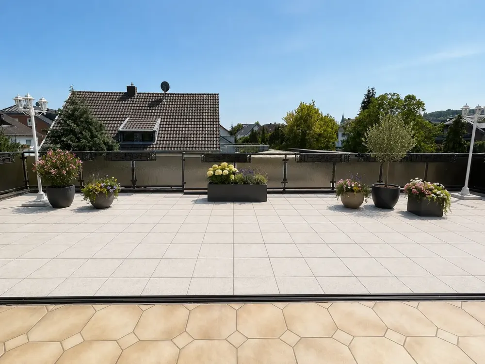 **ALLES ANDERE ALS AUSSICHTSLOS**Viel Platz in Bornheim-Walberberg!