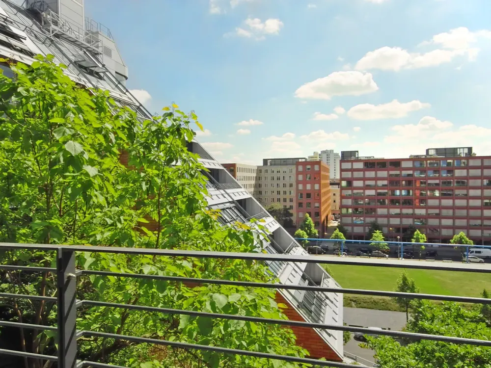 Traumhafter Ausblick! Helle 3 Zi.-Wohnung mit Balkon & Wintergarten direkt am Potsdamer Platz!