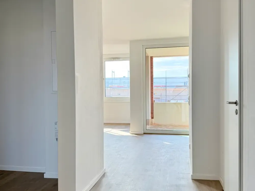 1 MONAT MIETFREI* Neubau Hannover Kronsrode: EBK, Süd-Loggia, Fußbodenhzng, HWR, Keller, Lift, TG