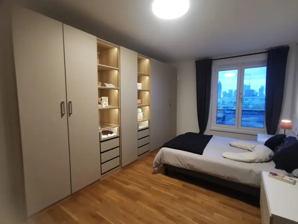 Skylineblick: 2-Zimmer-Wohnung