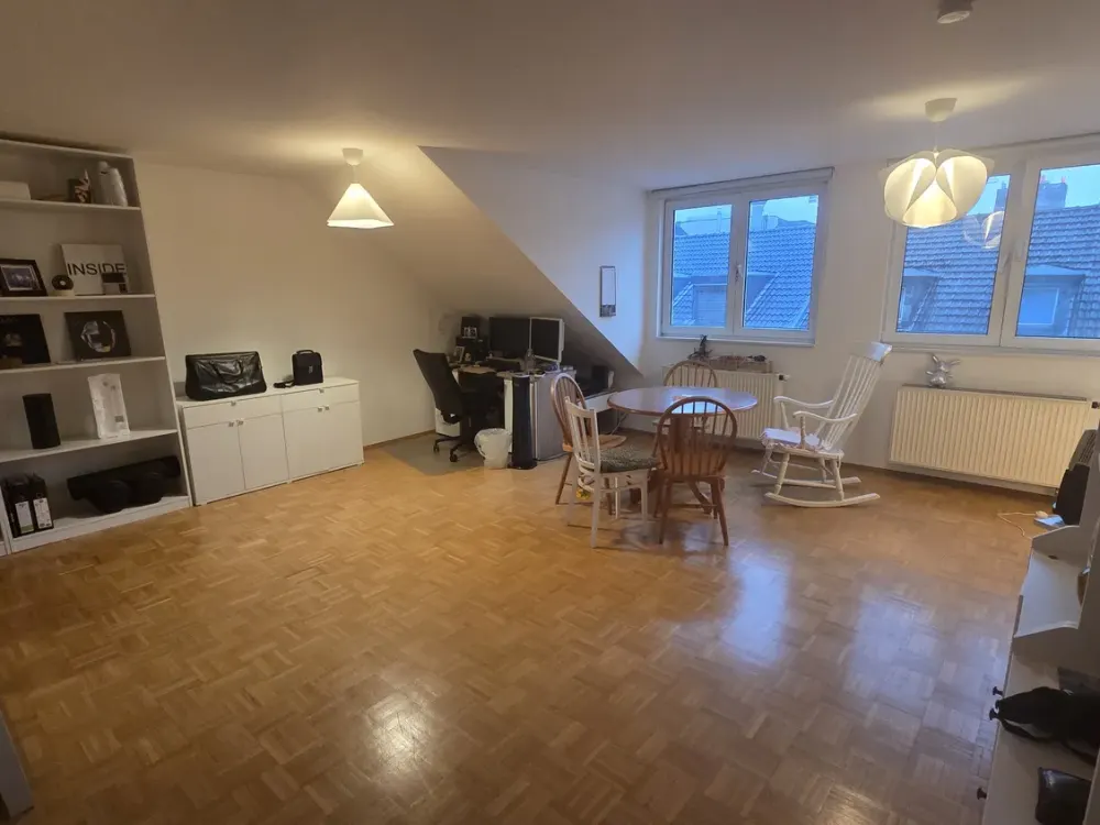 Helle 2-Zimmer-Wohnung in der Altstadt