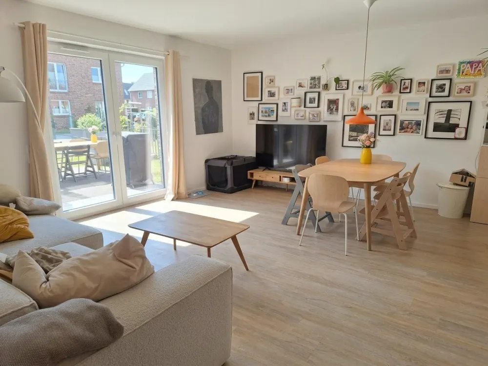 Attraktive 3 Zimmer Wohnung zur Miete in Hamburg Rahlstedt - Wentzel Dr.