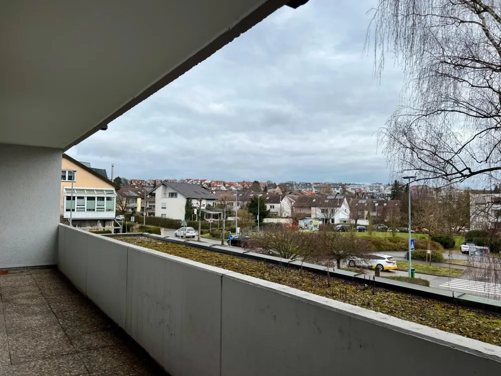 Helle 2-Zimmer Wohnung in Waldenbuch-Kalkofen mit großem Balkon