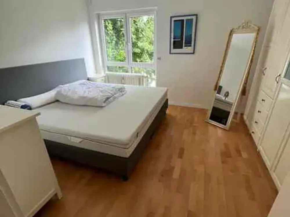 Großzügige 4,5-Zimmer Split-Level-Maisonette mit Süd-/West-Terrasse